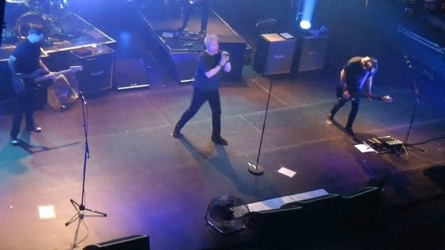The Offspring - Dividing By Zero + Slim Pickens (live At Brussels 2012)