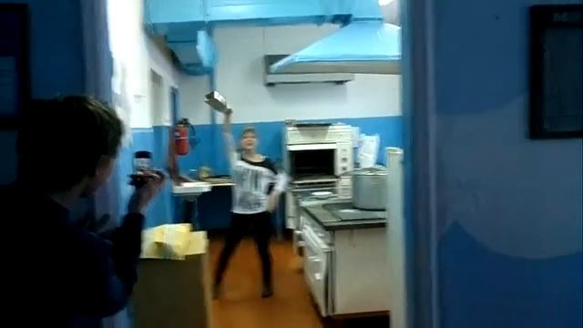 Проспорила