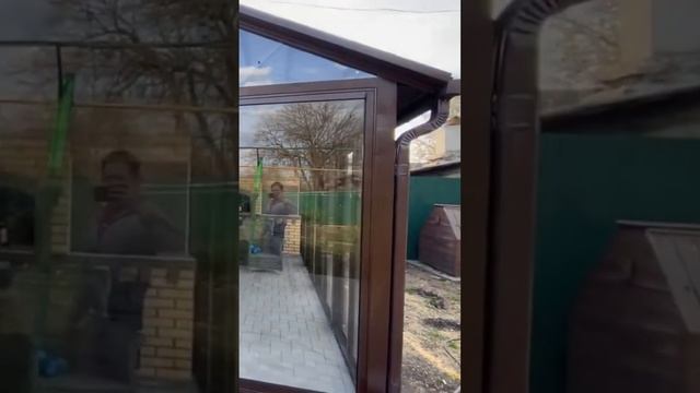 Как застеклить беседка у мангала?