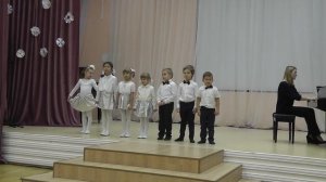 "Рождественская песенка"  Детская песня