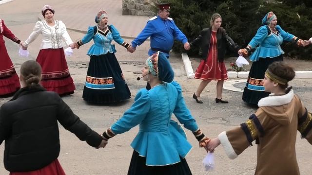 Матушка земля - Акция - В кругу своих смотреть онлайн