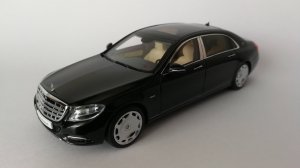 1/43 Mercedes Benz. №27 MB Maybach (X222).