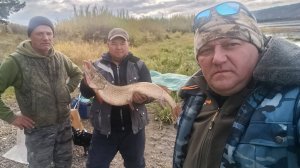 Закрытие летнего сезона. Первая трофейная Щука на Енисее. Часть 1