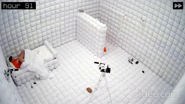 Я Провел 7 Дней в Одиночной Камере смотреть онлайн