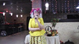 песня "Эх,бабы"  поет А.Булатова