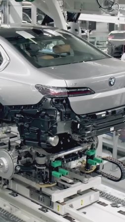 Производственная линия BMW 7 серии.