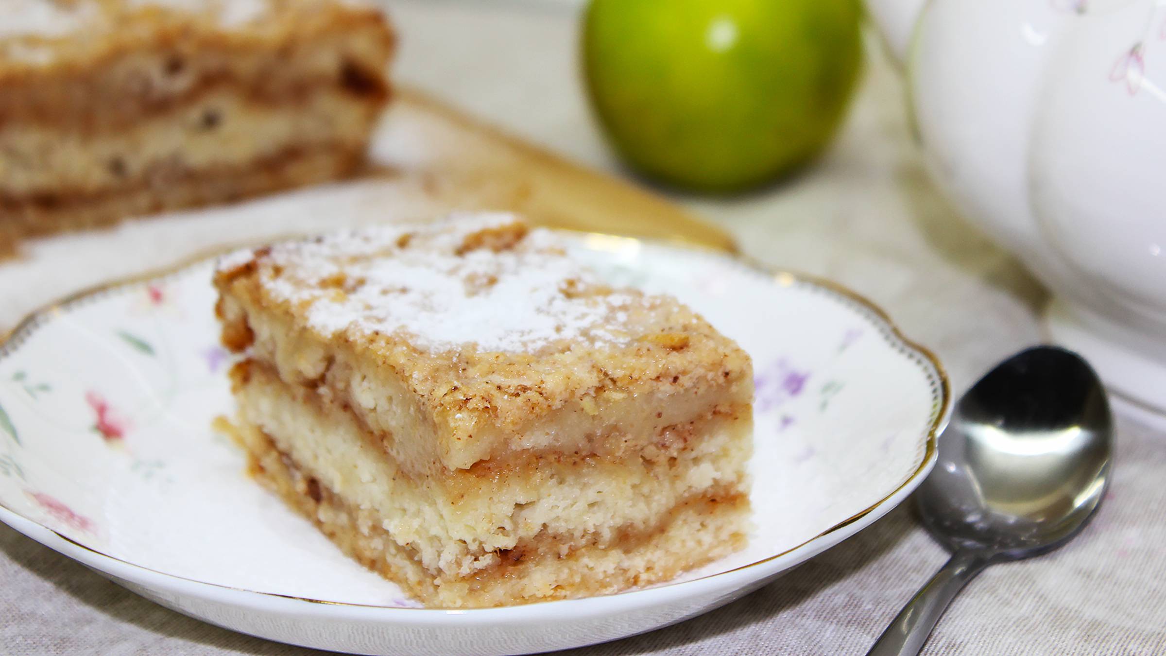 Болгарский яблочный пирог, тающий во рту. Очень вкусный рецепт яблочного пирога.