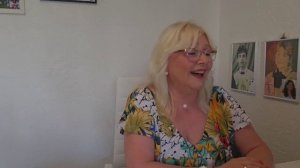 LARISSA TRI - ДОЧЕНЬКА МОЯ