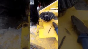 МТЗ 82.1 ремонт щетки Lex. #трактор #мтз #щетка #ремонтщетки #коммунальнаятехника