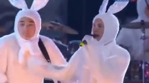 Верка Сердючка   Дольче & Габбана