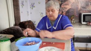 У пенсионерки нет денег но нужно вкусно приготовить сыну Готовлю замечательный салат ПОДВАЛ ИЛЬИЧА