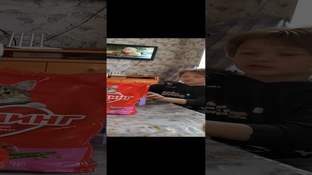 Манит косметики распаковка немного мяса еще