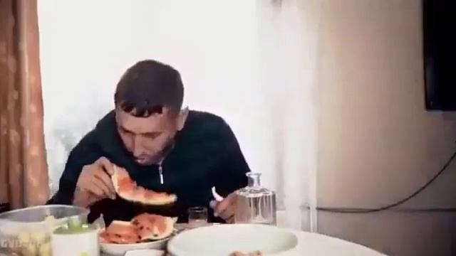 На работу не охото смотреть онлайн