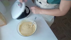 Скушали всё! Надо напечь венских вафель.