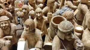 1000008861.mp4 Резьба по дереву