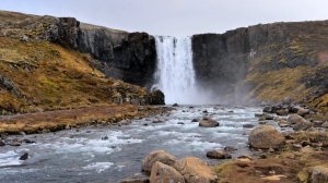 6256990-uhd_4096_2160_24fps