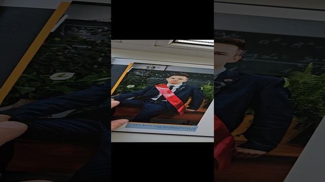 Сравнение выпускных альбомов САМЫЙ ЛУЧШИЙ и САММЫЙ ЛУЧШИЙ с двойной персонализацией