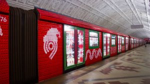 Поездка на "Вязаном" Новогоднем составе 81-775 "Москва 2020" по Кольцевой линии (04.01.2024) №76133