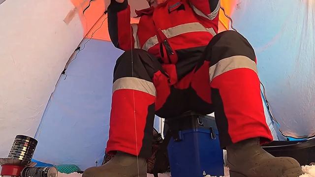 Зимняя рыбалка Лещ  Окунь Плотва