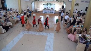 Ансамбль Каспий / Танец на свадьбе