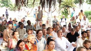 2024.10.28 Брахма Саровара 03 Бада Хари прабху.