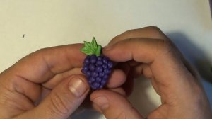 Как слепить виноград из пластилина