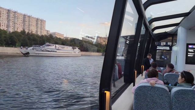 Речной эко транспорт. Новый вид транспорта или развлечение для туристов?