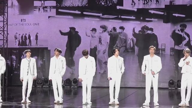 BTS MEMORIES 2020-Disc 7NEW YEAR'S EVE LIVE Stage CAMLife Goes On смотреть онлайн