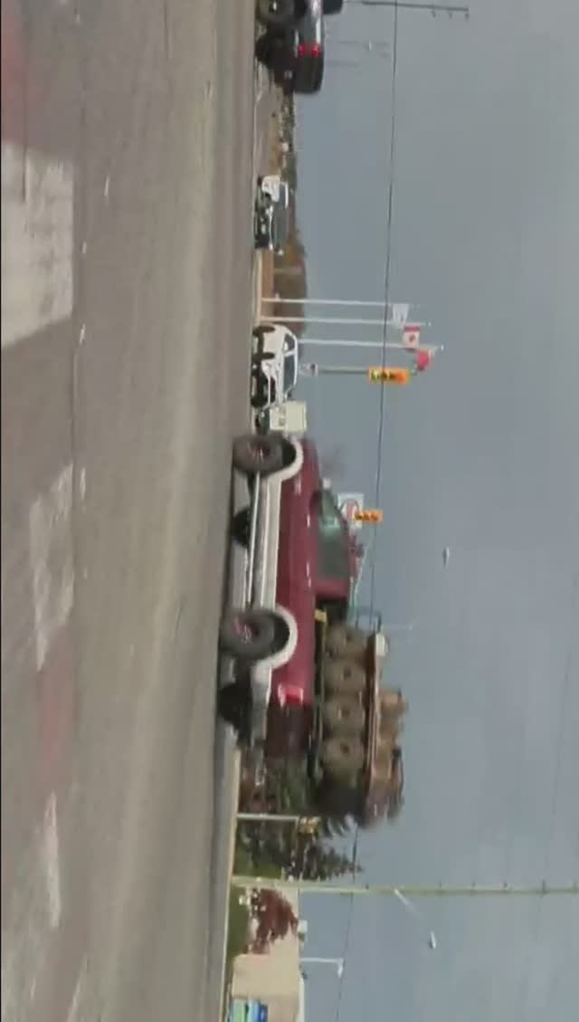 8-колёсный Вездеход в прицепе