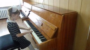 В. Гиллок "Французкая кукла", исп. Григорьева Лия, 8 лет.