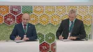 Объединённый стенд компаний Уралхим и Уралкалий на выставке «Золотая Осень 2018».