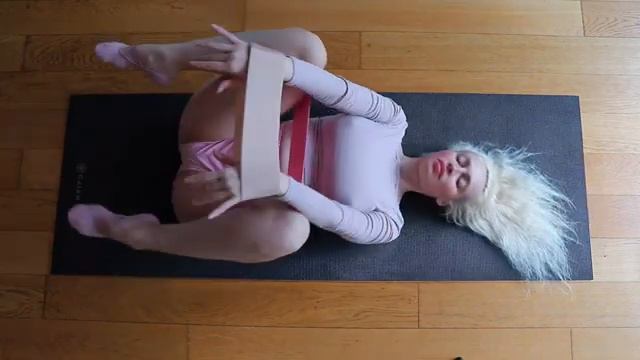 Stretching Time — Legs Stretch #fashion #style #outfit #Girl #yoga #Sexy #Fyp смотреть онлайн