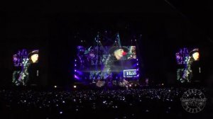 Guns N' Roses - Not In This Lifetime Selects_ November Rain, Mexico City