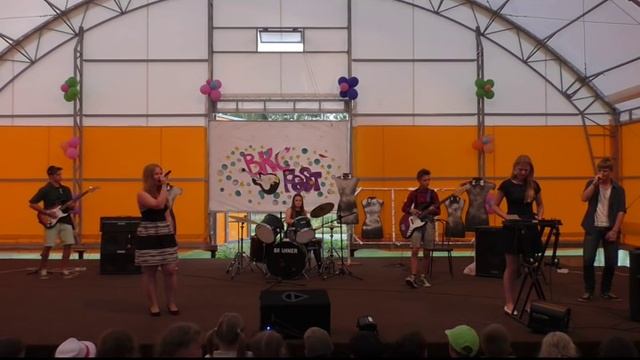 4 cмена 2015 РокКонцерт (The Offspring - Days Go By)
