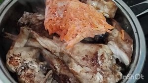 кролик в сливочном соусе. Такое блюдо можно готовить и на праздничный стол