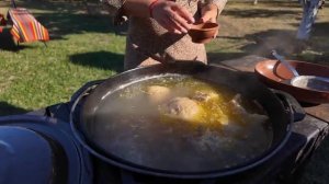 Борщ из Говяжьих Ребер на Дровах! Ароматный и Настоящий Вкус Сельской Жизни