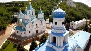 Павшие и живые..