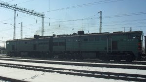 Тепловоз 2ТЭ10У-0342. Отправление. Звук 10Д100.