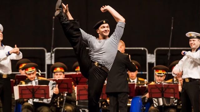 КАППСА - Эшелонная (Песня о Ворошилове) (1935) смотреть онлайн