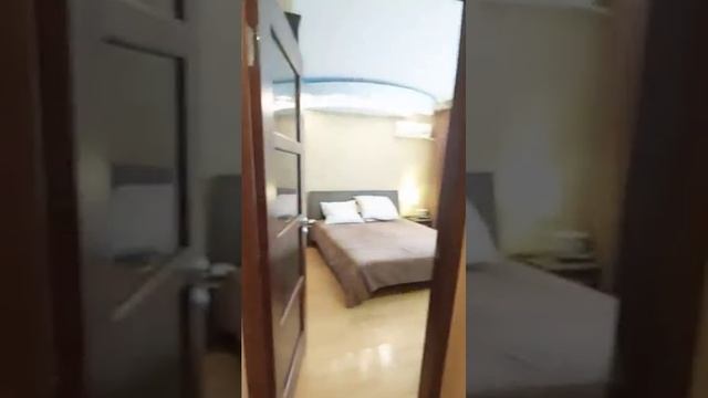 Четырехкомнатная квартира в Южном районе #геленджик #недвижимость #жизньнаморе #shorts смотреть онлайн