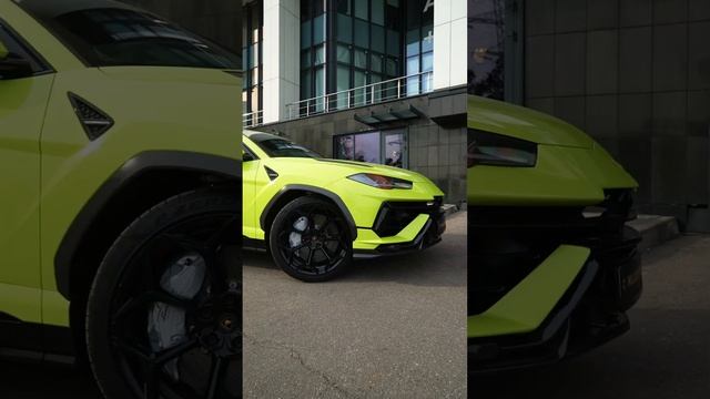 Lamborghini Urus vs Lamborghini Huracan  #car #urus #huracan