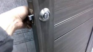Совет по установке замка в межкомнатной двери