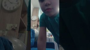 24 часа в домике из покрывал