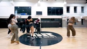 kiss of life "Igloo" dance practice mirrored