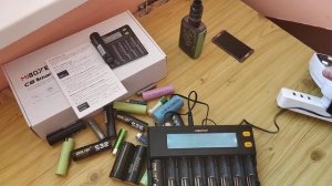 Miboxer C8 - универсальная зарядка для 20 700/21 700 и всего остального