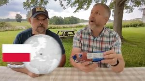 How to Describe Food in English - Two English Teachers Try Food From Around the World. 🍪🦐🍅