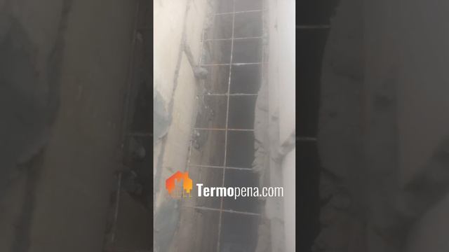 Заливаем пенополиуретан между стен #утеплениеппу #termopenacom #ппу