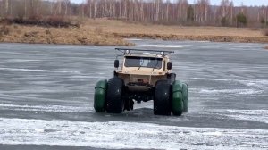 Вездеход ХИЩНИК по ОЧЕНЬ РЫХЛОМУ ЛЬДУ