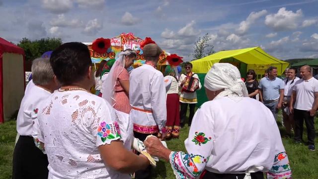 Яркие традиции родного края. Фестиваль "Воробьевский подсолнух", Липецкая область