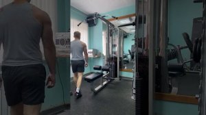 Запись со стрима. Тренируюсь и общаюсь. Спина, грудь